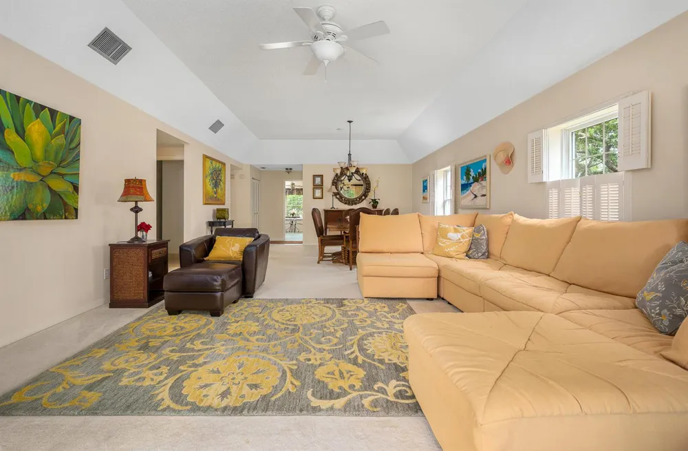 101 W Park Shores Circle #2 Indian River Shores, FL 32963