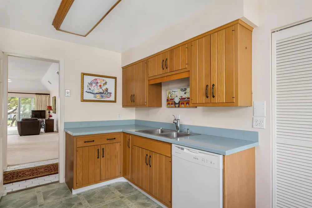 101 W Park Shores Circle #2 Indian River Shores, FL 32963