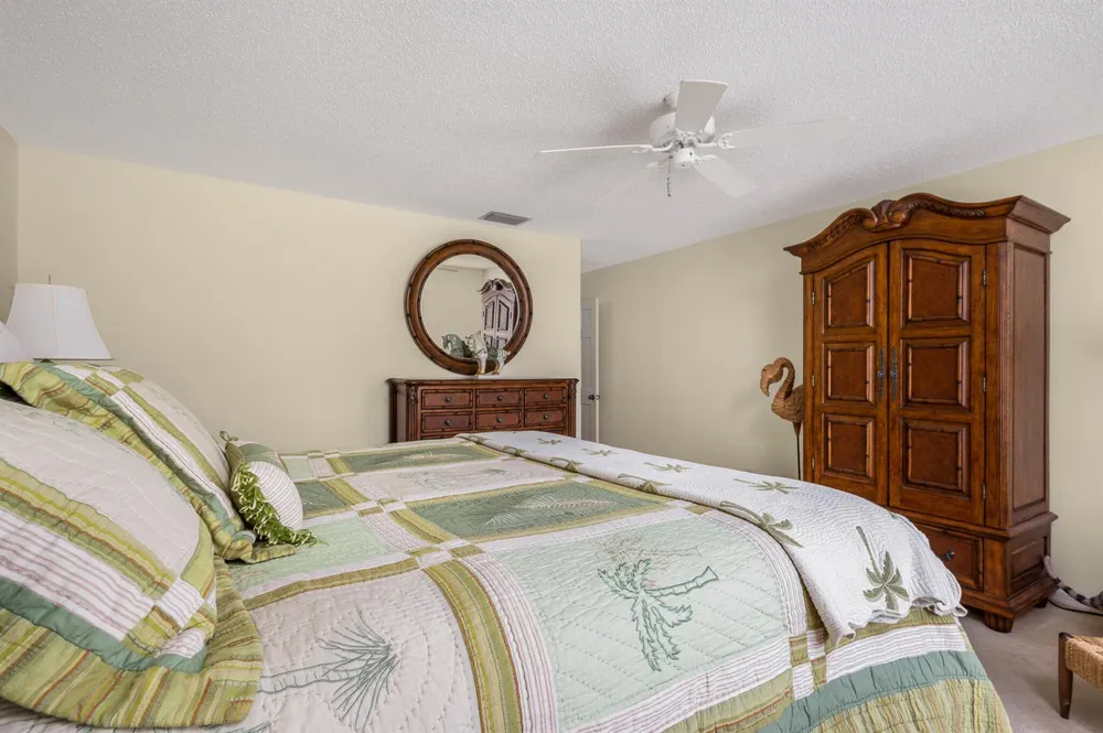 101 W Park Shores Circle #2 Indian River Shores, FL 32963