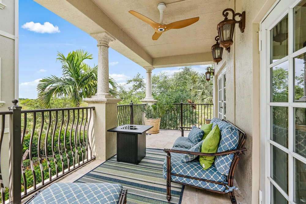 126 Tierra Lane #4 Jupiter, FL 33477