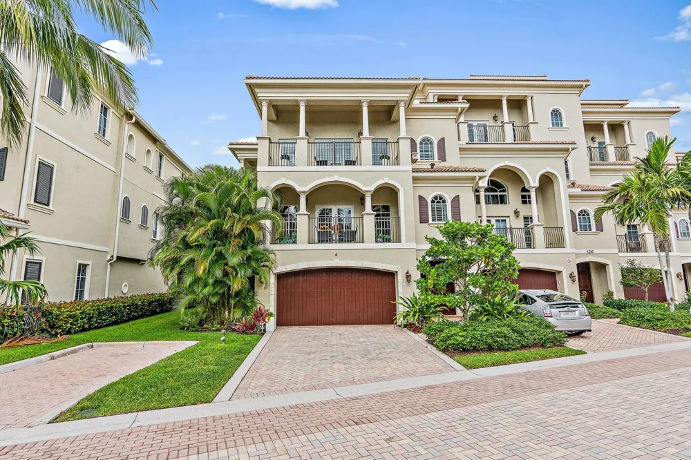 126 Tierra Lane #4 Jupiter, FL 33477