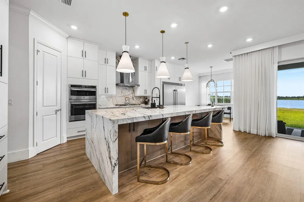 655 Hookline Circle Loxahatchee, FL 33470