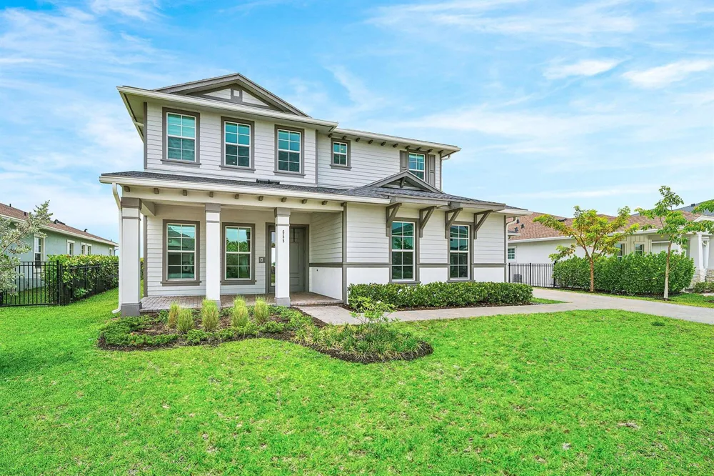 655 Hookline Circle Loxahatchee, FL 33470