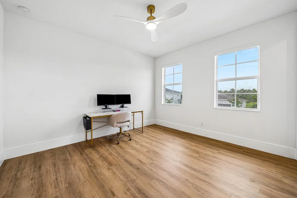 655 Hookline Circle Loxahatchee, FL 33470