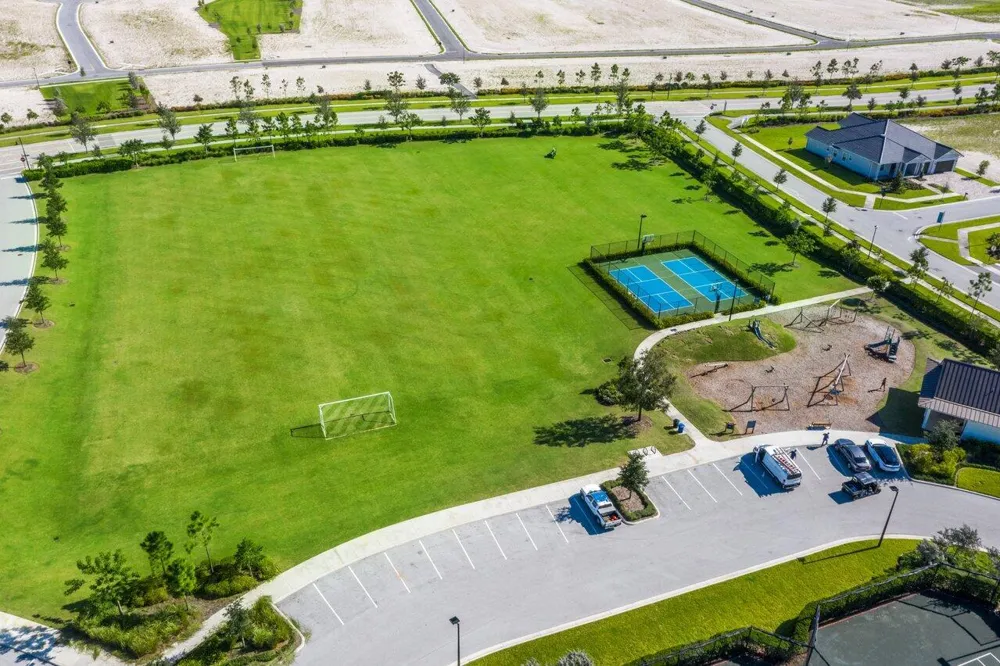 655 Hookline Circle Loxahatchee, FL 33470