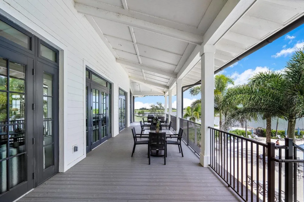 655 Hookline Circle Loxahatchee, FL 33470