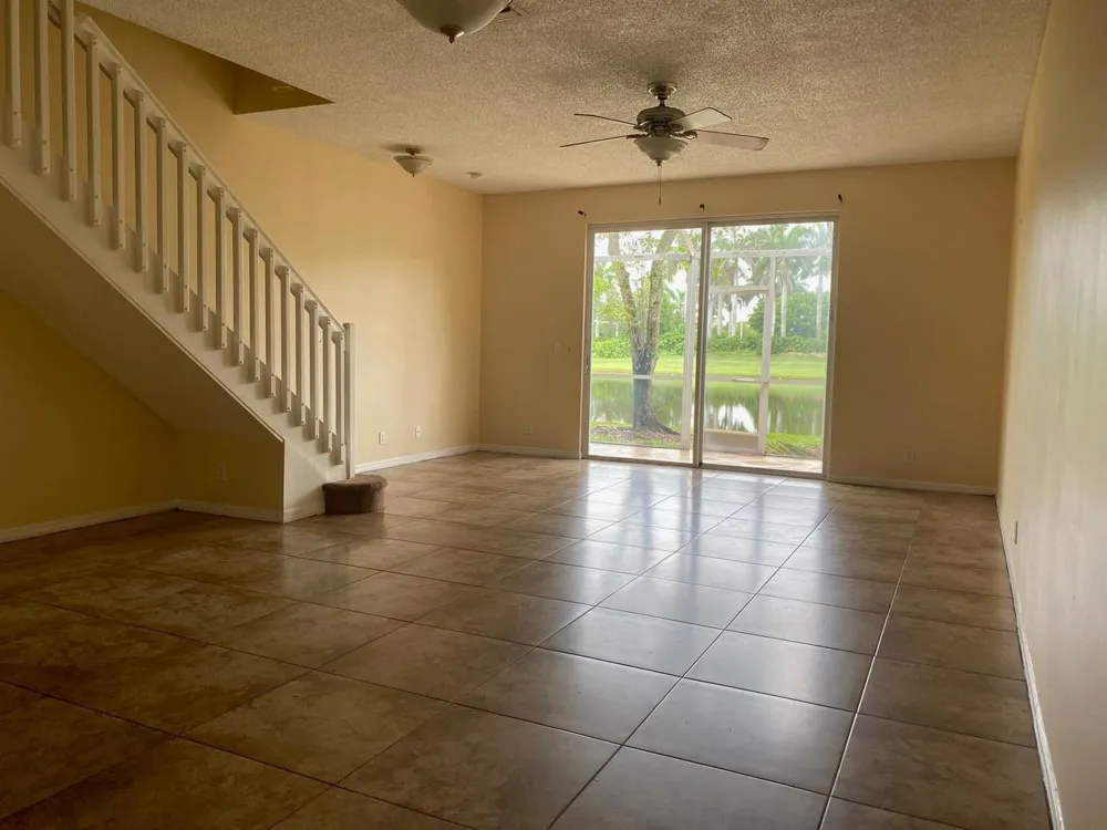 2253 Salerno Circle #2253 Weston, FL 33327
