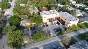 905 NE 28th Street Wilton Manors, FL 33334