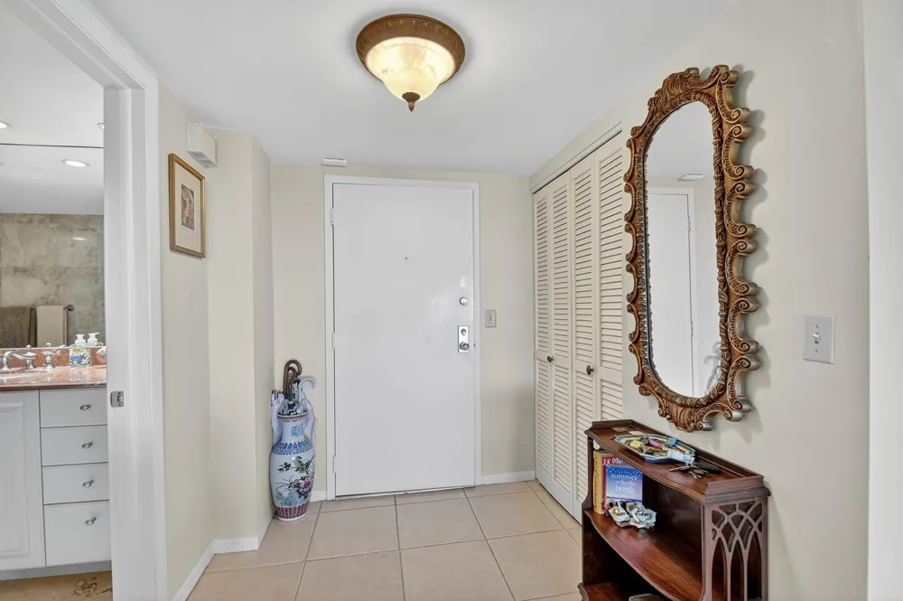 3589 S Ocean Boulevard #608 South Palm Beach, FL 33480