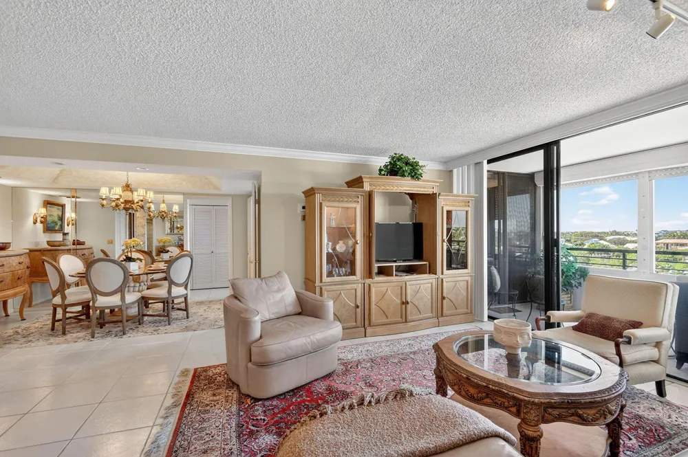 3589 S Ocean Boulevard #608 South Palm Beach, FL 33480