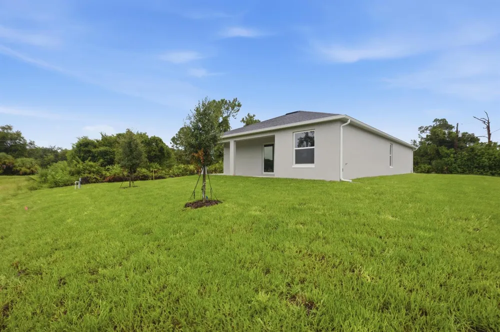 1835 Wheeling Avenue North Port, FL 34288