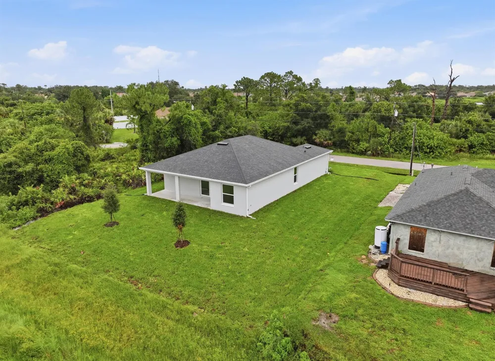 1835 Wheeling Avenue North Port, FL 34288