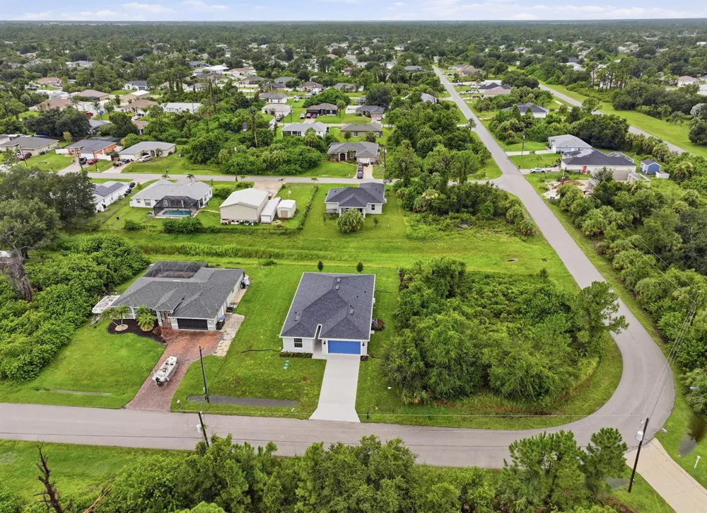 1835 Wheeling Avenue North Port, FL 34288