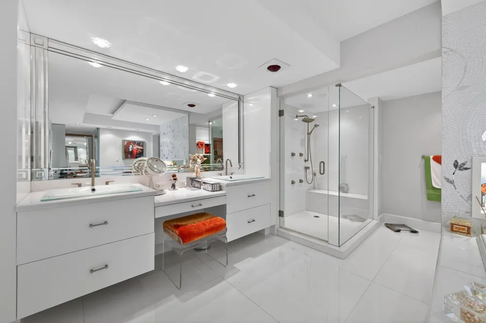 10155 Collins Avenue #1401 Bal Harbour, FL 33154