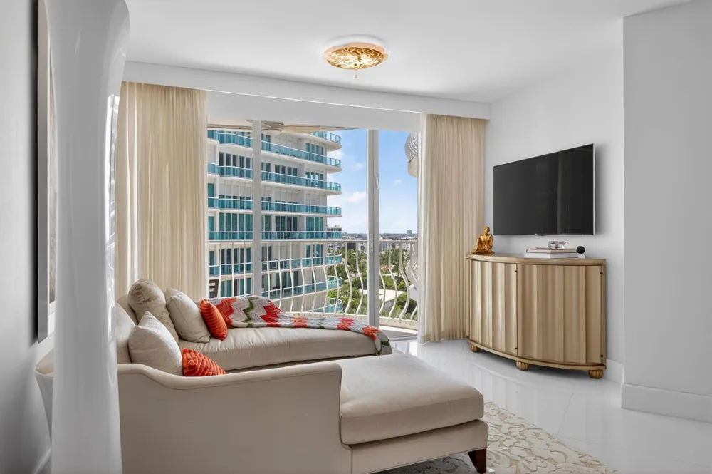 10155 Collins Avenue #1401 Bal Harbour, FL 33154
