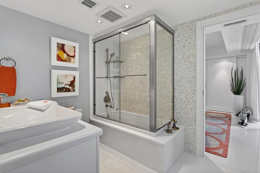 10155 Collins Avenue #1401 Bal Harbour, FL 33154