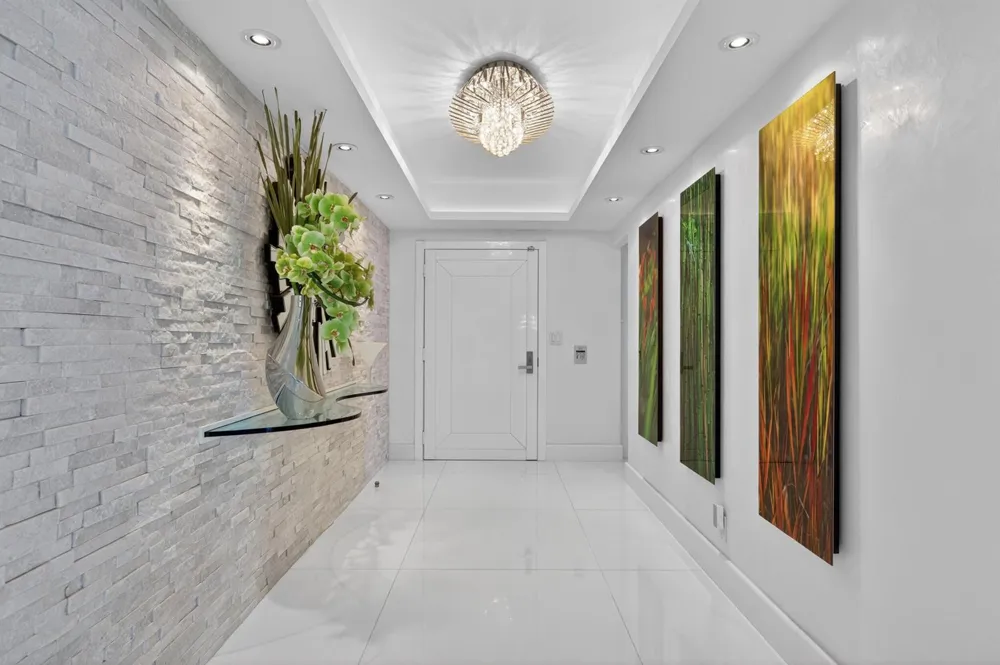 10155 Collins Avenue #1401 Bal Harbour, FL 33154