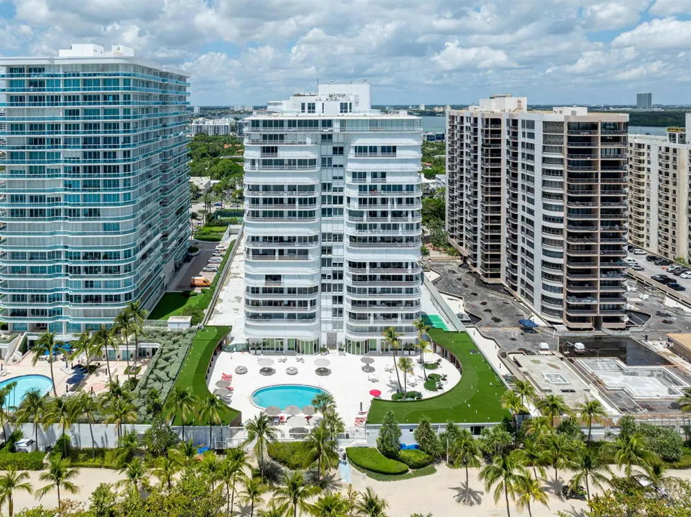 10155 Collins Avenue #1401 Bal Harbour, FL 33154