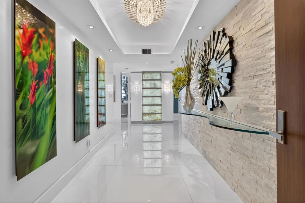 10155 Collins Avenue #1401 Bal Harbour, FL 33154