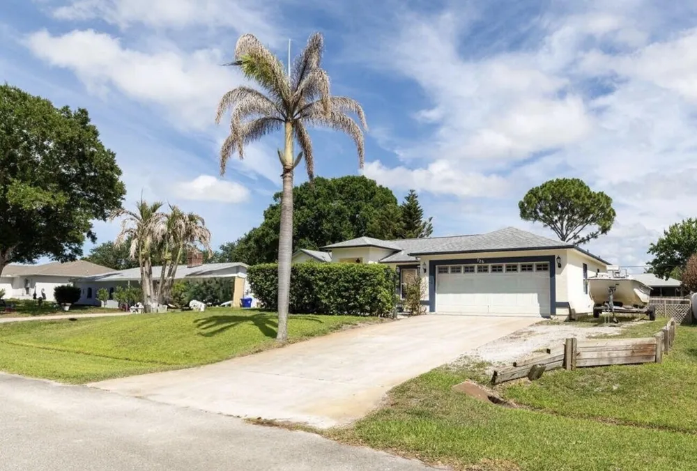 726 Tuxedo Terrace Sebastian, FL 32958