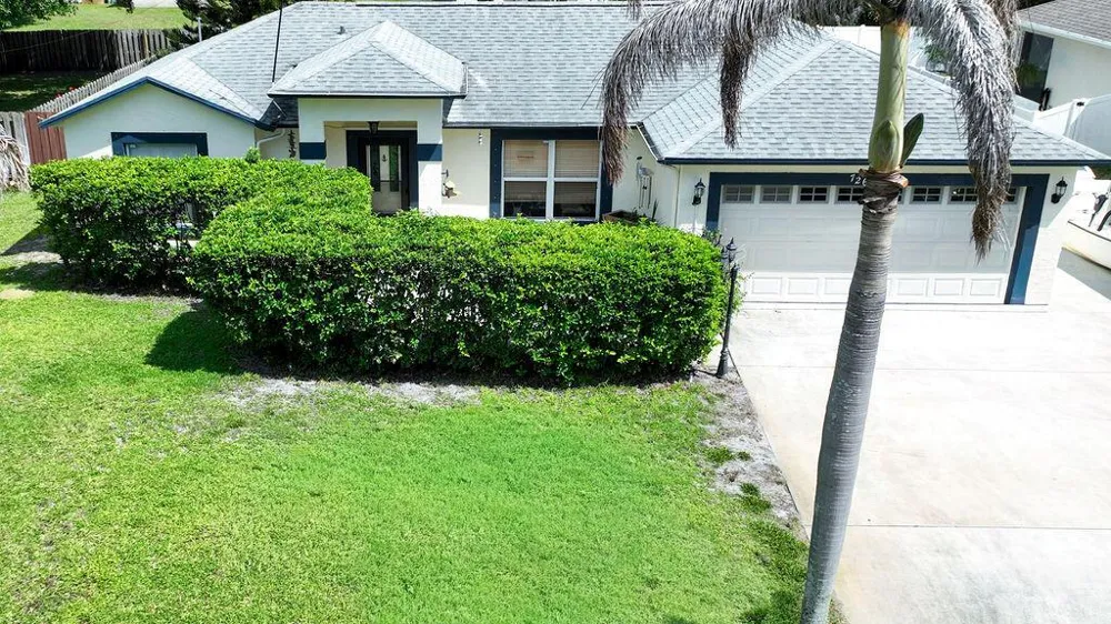 726 Tuxedo Terrace Sebastian, FL 32958