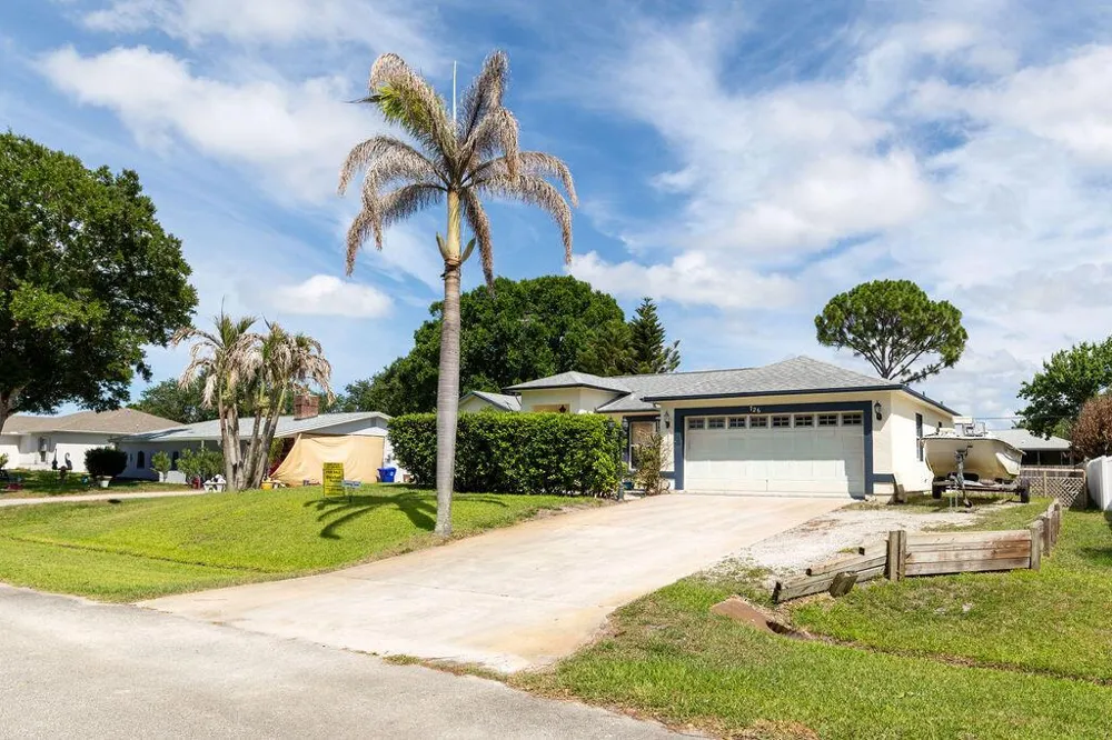 726 Tuxedo Terrace Sebastian, FL 32958