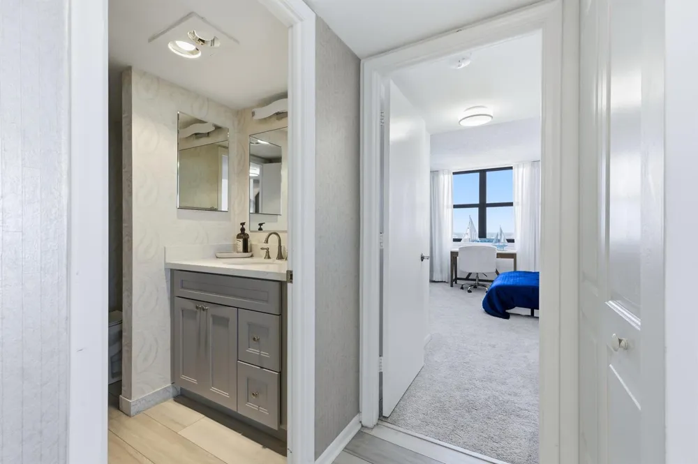 3400 Ocean Drive #1207 Riviera Beach, FL 33404