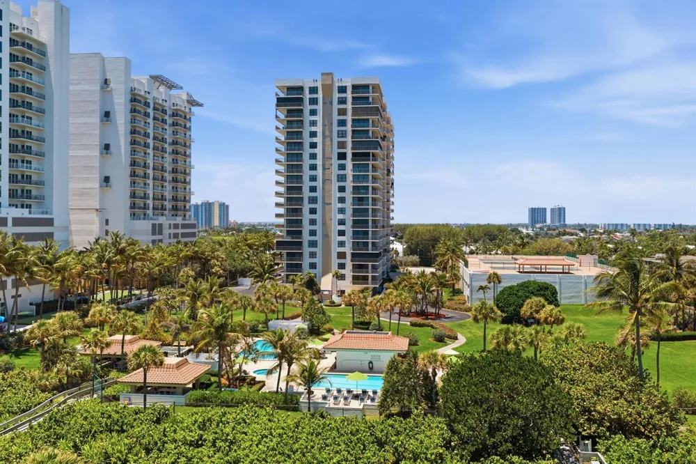 3400 Ocean Drive #1207 Riviera Beach, FL 33404
