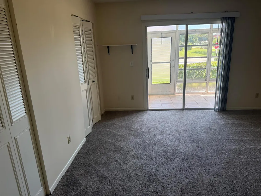 76 Royal Oak Drive #104 Vero Beach, FL 32962
