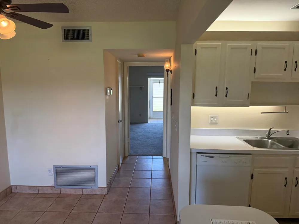 76 Royal Oak Drive #104 Vero Beach, FL 32962