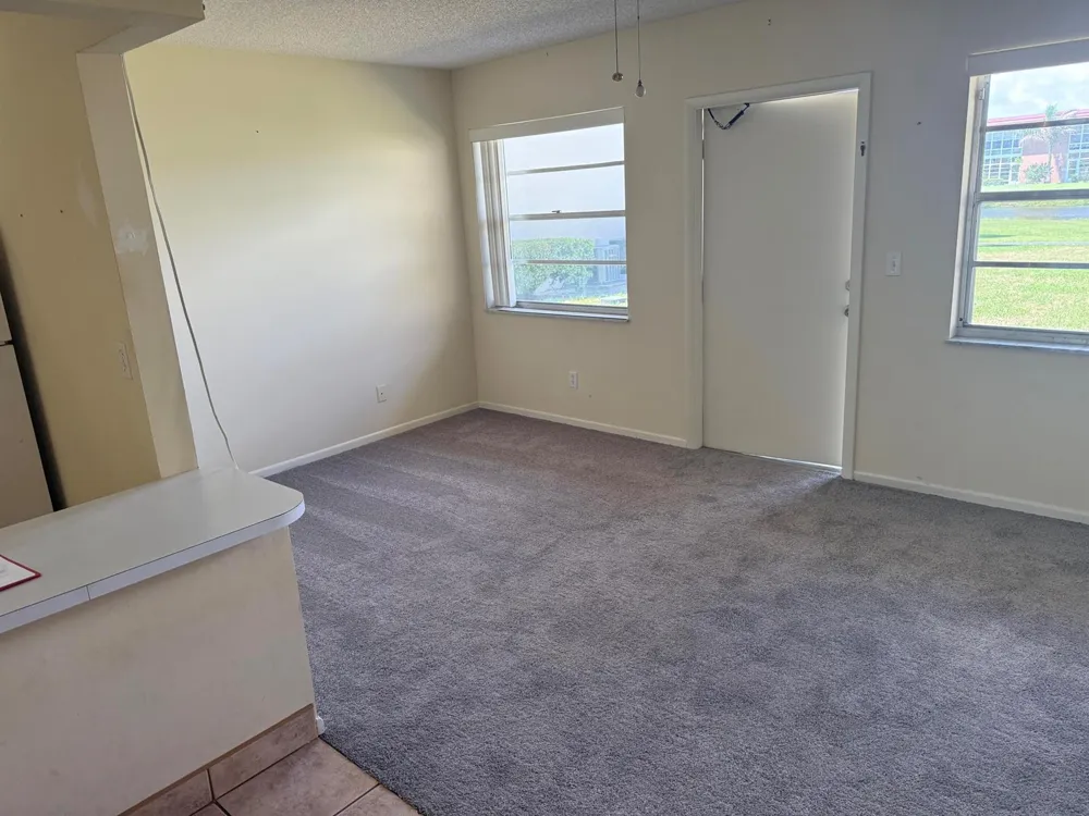 76 Royal Oak Drive #104 Vero Beach, FL 32962