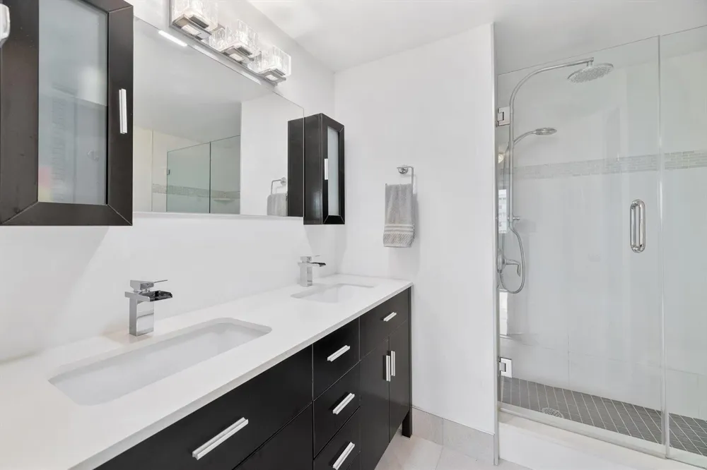 1080 94th Street #411 Bay Harbor Islands, FL 33154