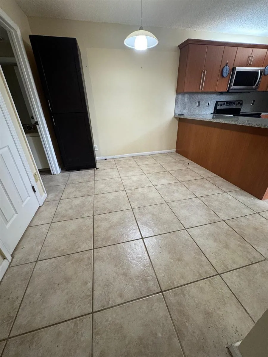 730 NW 98th Circle Plantation, FL 33324