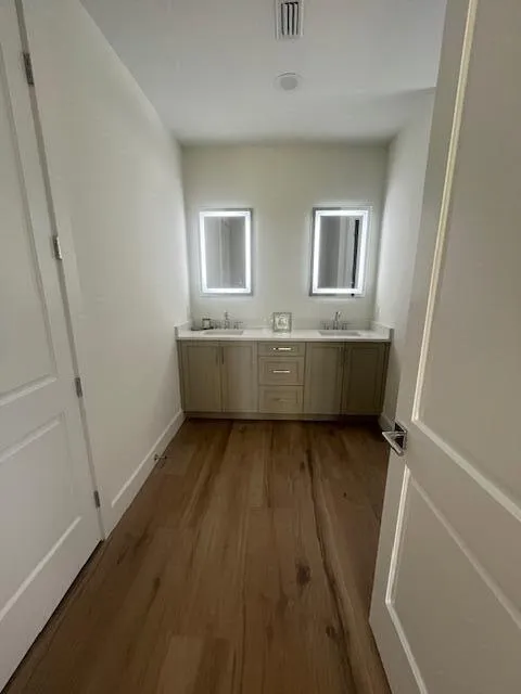 184 Lake Drive #3102 Palm Beach Shores, FL 33404