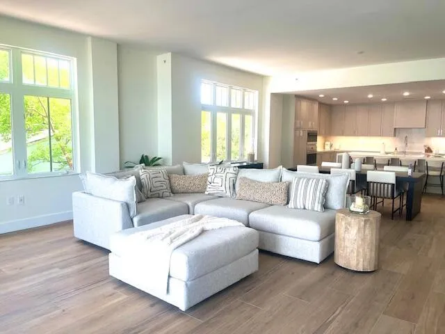 184 Lake Drive #3102 Palm Beach Shores, FL 33404