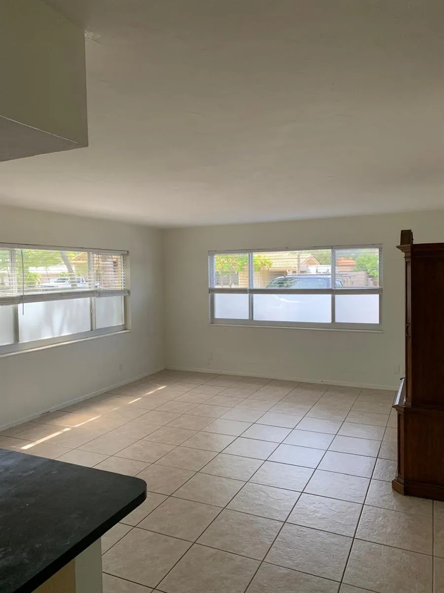 2624 NE 32nd Street #104 Fort Lauderdale, FL 33306