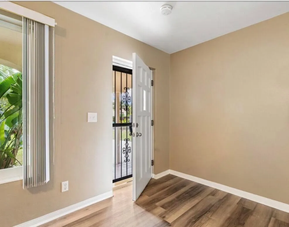 515 Cypress Road Vero Beach, FL 32963