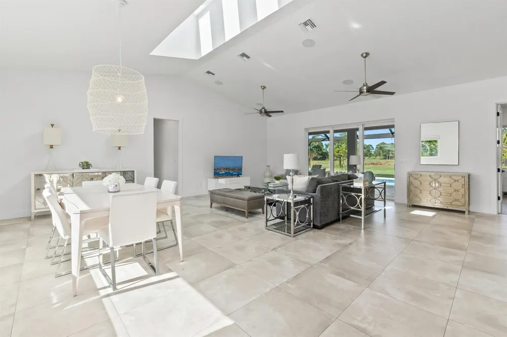 3213 SE Morningside Boulevard Port St. Lucie, FL 34952