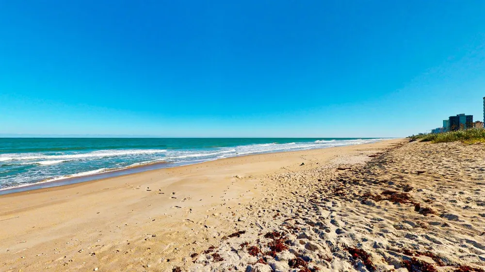 4245 Hwy A1a #8 Fort Pierce, FL 34949