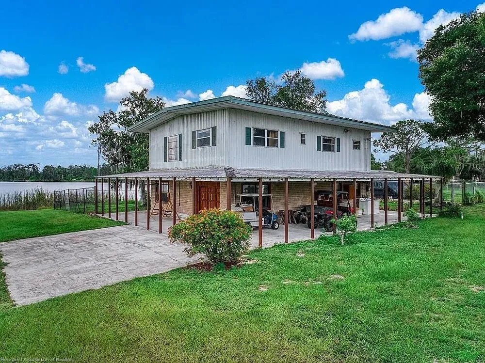 115 Heinley Road Lake Placid, FL 33852