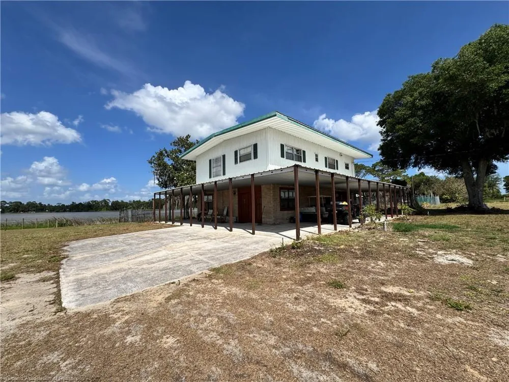 115 Heinley Road Lake Placid, FL 33852