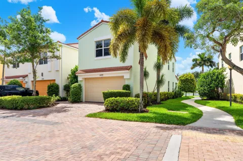 1570 NW 48th Place