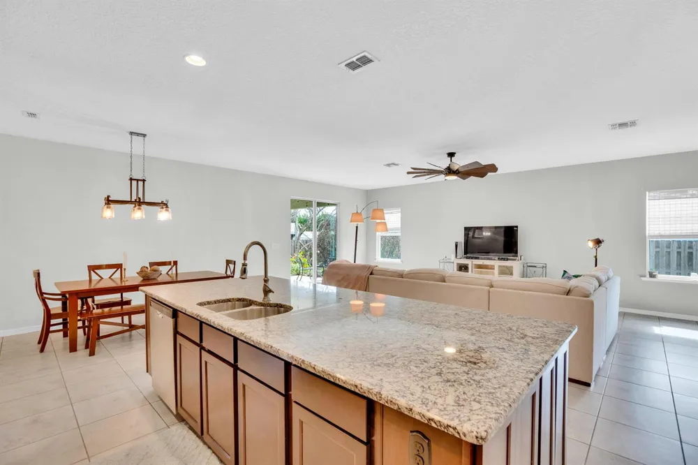 956 Claire Avenue Sebastian, FL 32958