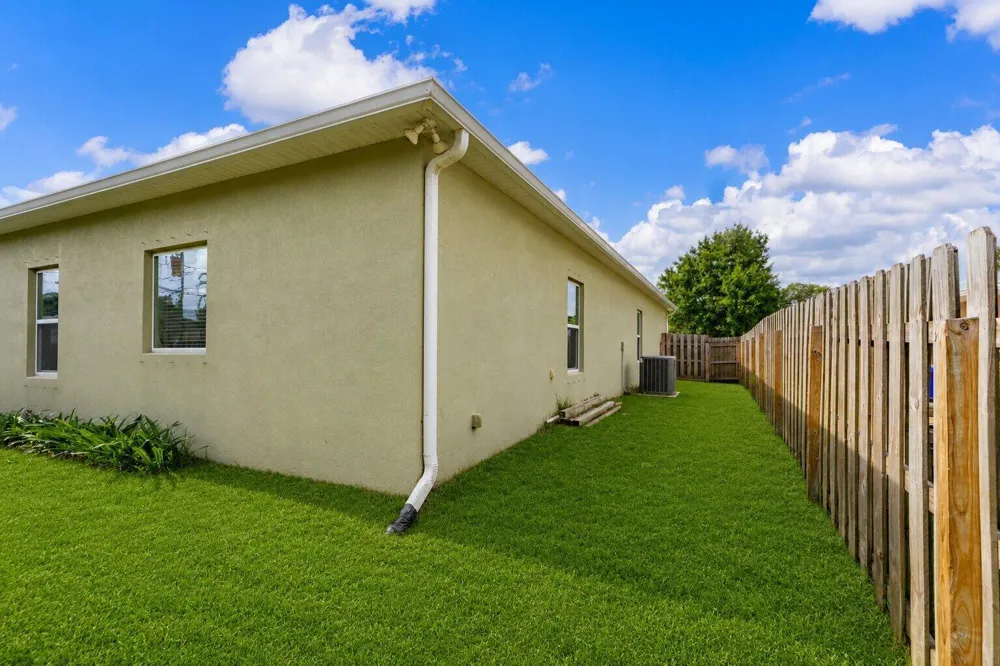 956 Claire Avenue Sebastian, FL 32958