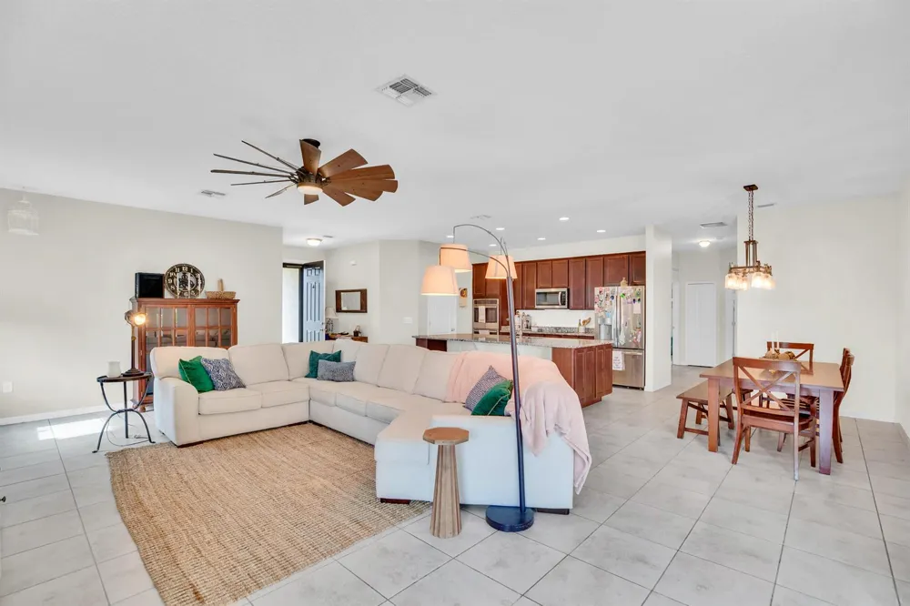 956 Claire Avenue Sebastian, FL 32958