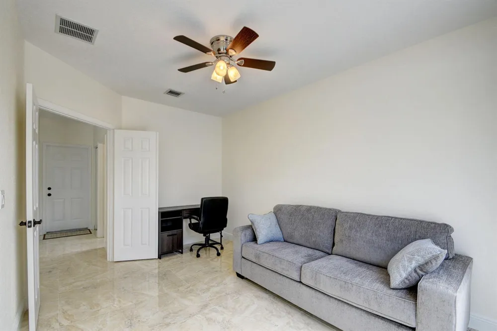 2418 Westmont Drive Royal Palm Beach, FL 33411