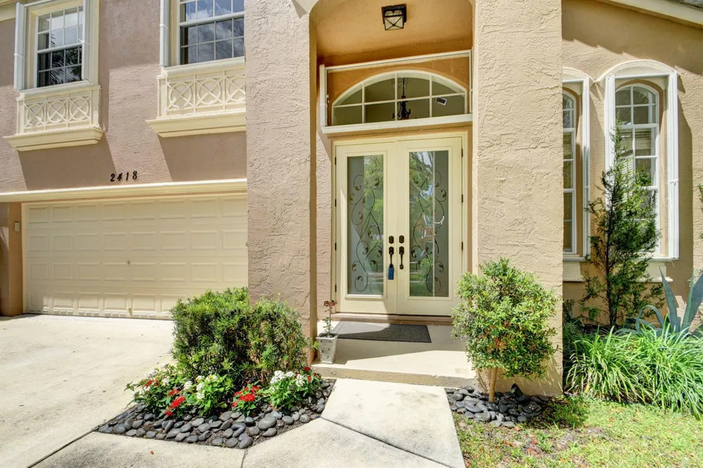 2418 Westmont Drive Royal Palm Beach, FL 33411