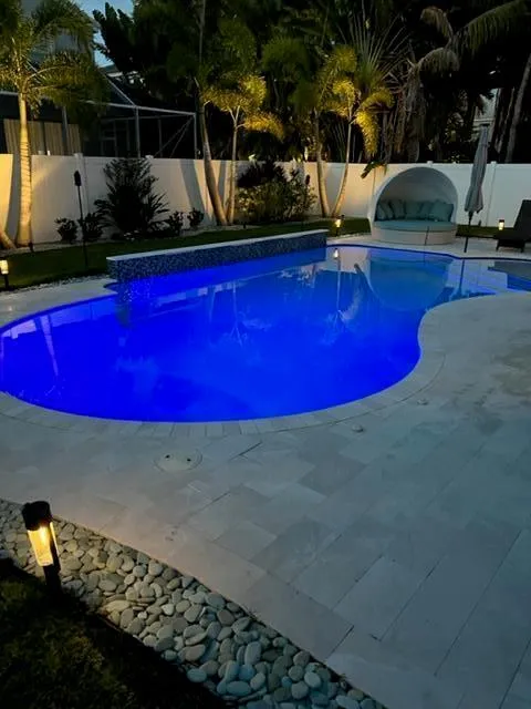 2418 Westmont Drive Royal Palm Beach, FL 33411