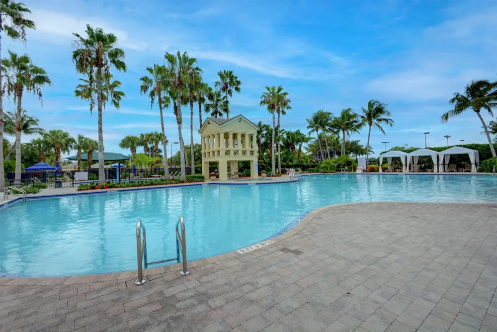 2418 Westmont Drive Royal Palm Beach, FL 33411