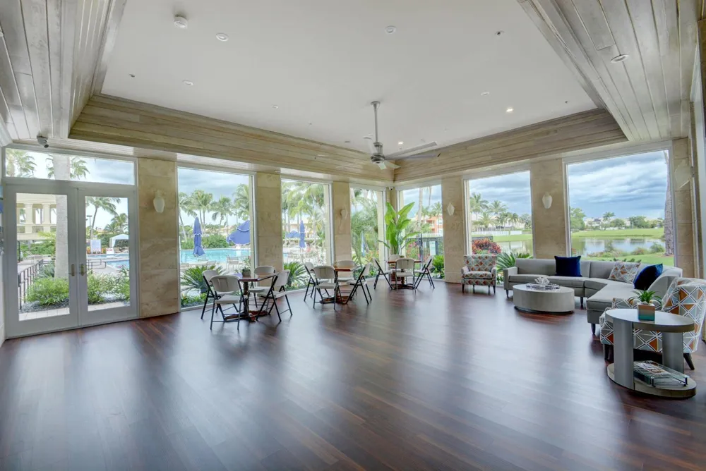 2418 Westmont Drive Royal Palm Beach, FL 33411